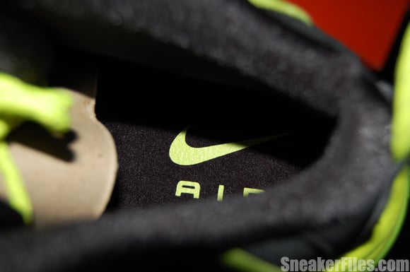 Nike Air Penny 2 QS Black Cyber Epic Look