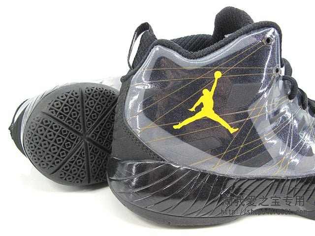 Air Jordan 2012 Lite ‘Black/Grey-Yellow’