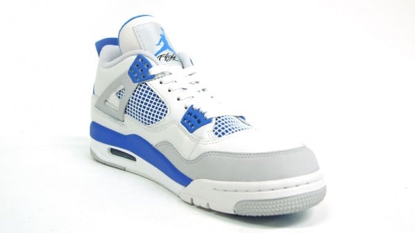 Air Jordan 4 'Military Blue' - More Images