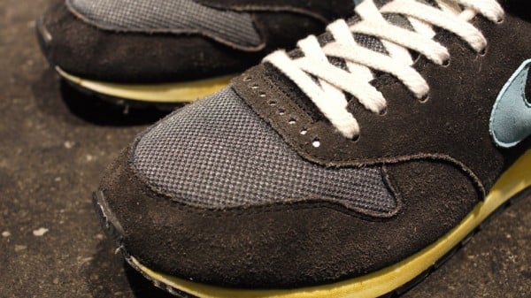 Nike Air Epic Vintage 'Black/Sax'