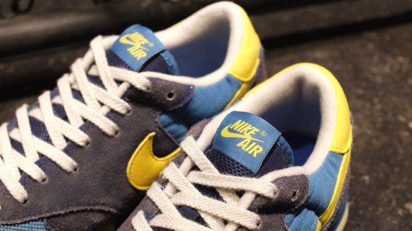 Nike Air Epic Vintage 'Navy/Yellow'