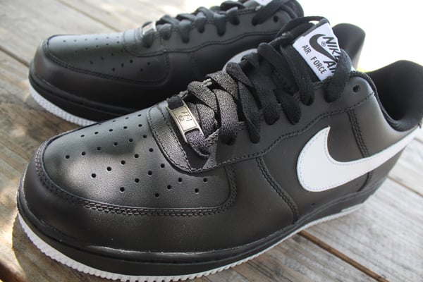 Nike Air Force 1 Low 'Black/White-Black' at Social Status