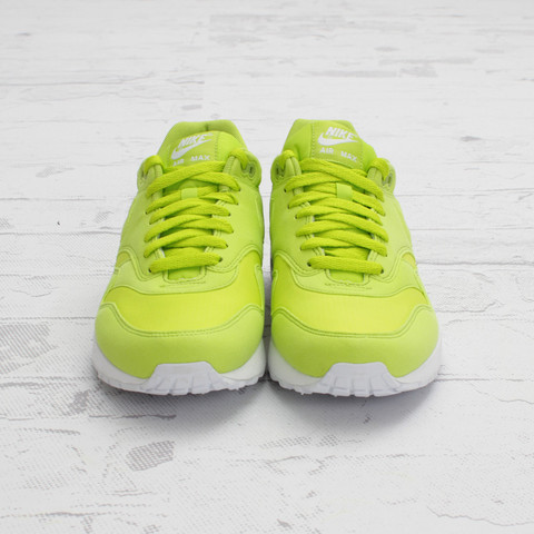 nike air max 1 neon green