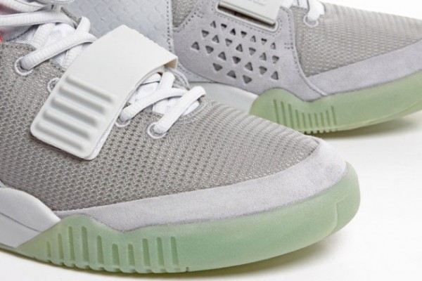 Nike Air Yeezy 2 'Wolf Grey/Pure Platinum' - Another Look