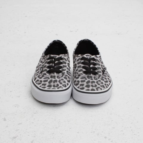Vans Authentic Leopard 'Black/White' SneakerFiles