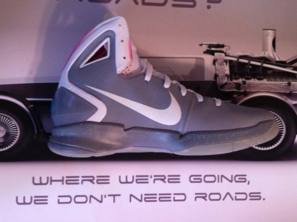 nike-hyperdunk-2010-mcfly-sample-on-ebay-3