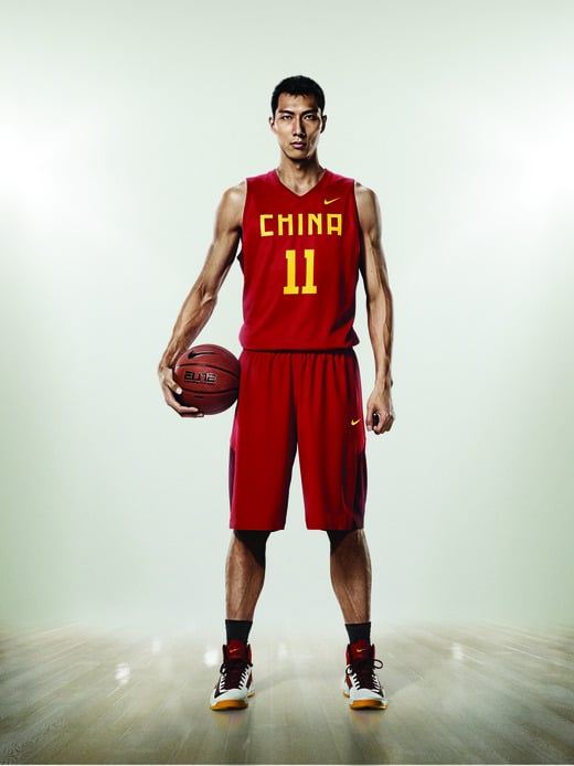 nike-lunar-hyperdunk-2012-china-3