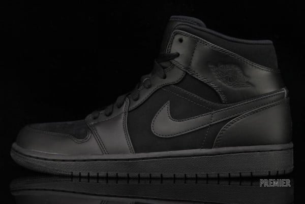 Air Jordan 1 Phat 'Blackout' at Premier