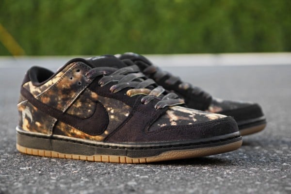 Out of breath Silently Very angry Nike SB Dunk Low Premium 'Pushead 2' at Primitive | SneakerFiles