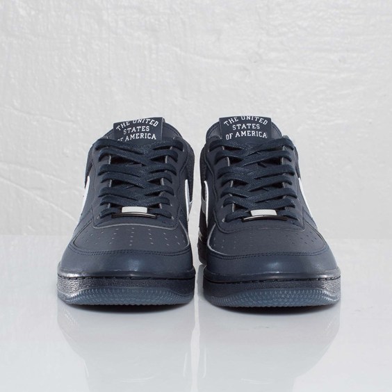Nike WMNS Air Force 1 Low Light NRG ‘Medal Stand’ at SNS