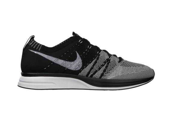 Release Reminder: Nike Flyknit Trainer+ ‘Black/White’