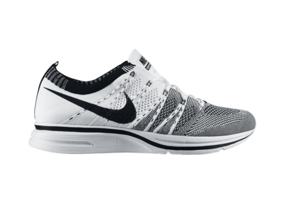 Release Reminder: Nike Flyknit Trainer+ ‘White/Black’