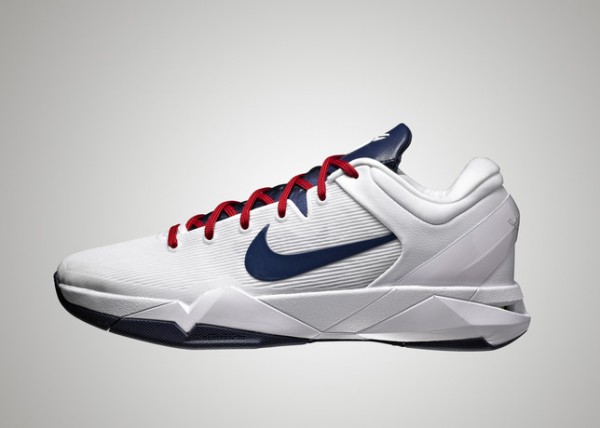 USA Men's Basketball Team Debut NikeiD Shoes