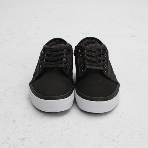 Vans Syndicate Chukka Low Ballistic 'Black'