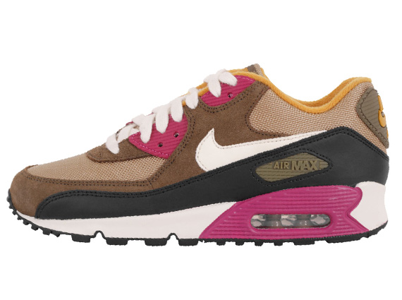 Nike WMNS Air Max 90 ‘Bamboo/Medium Olive-Black’