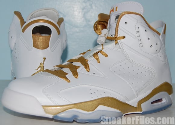 Video: Air Jordan 6 (VI) Gold Medal Golden Moments Pack