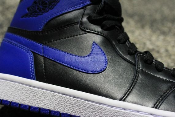 Air Jordan 1 'Black/Royal' 2013 Retro 