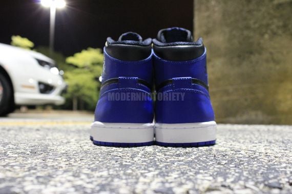 Air Jordan 1 ‘Black/Royal’ 2013 Retro Sample - Detailed Look