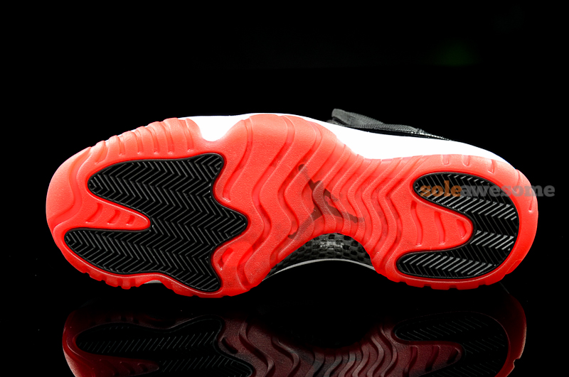 Air Jordan 11 'Playoffs' - New Images