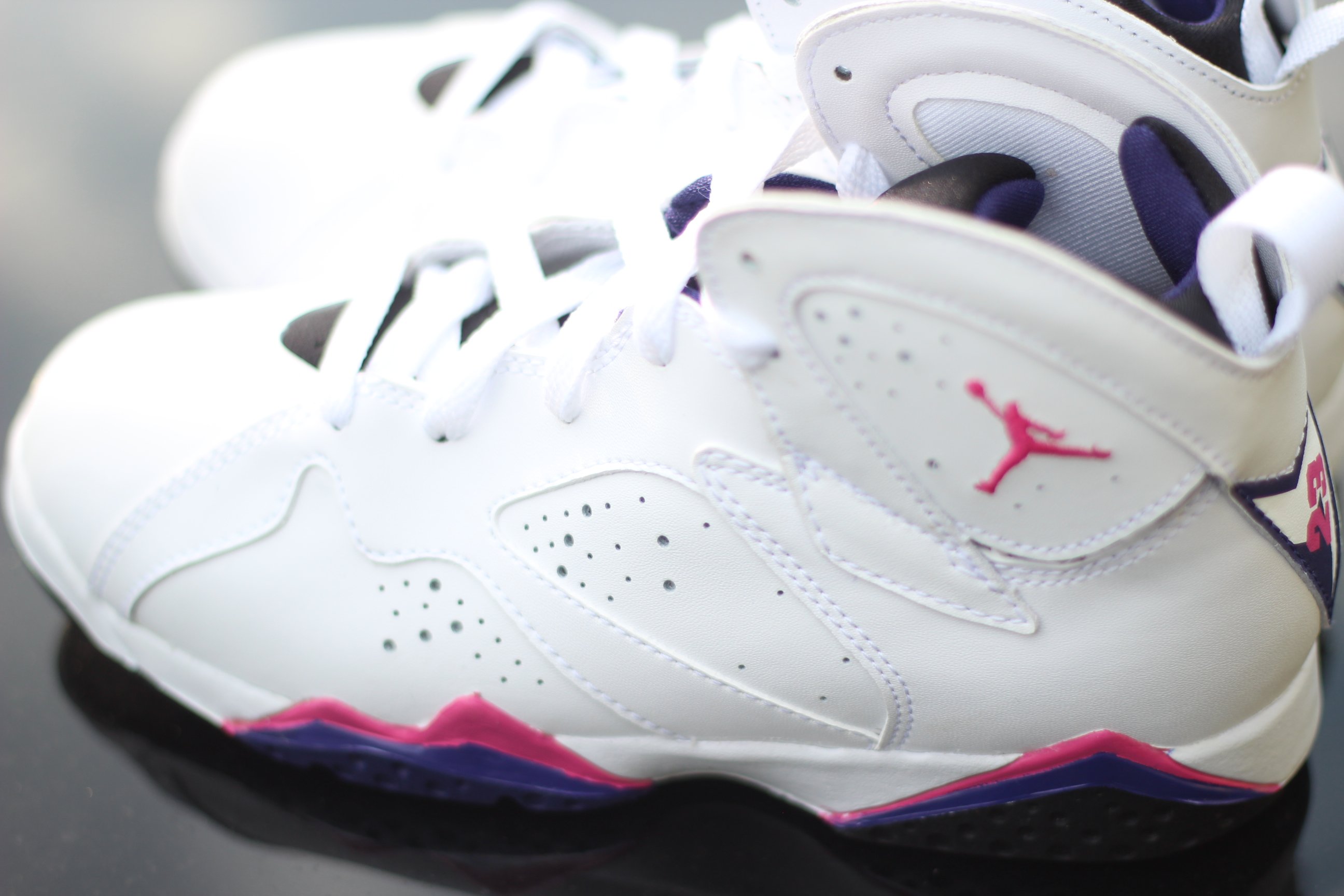 Air Jordan 7 GS Fireberry at Social Status
