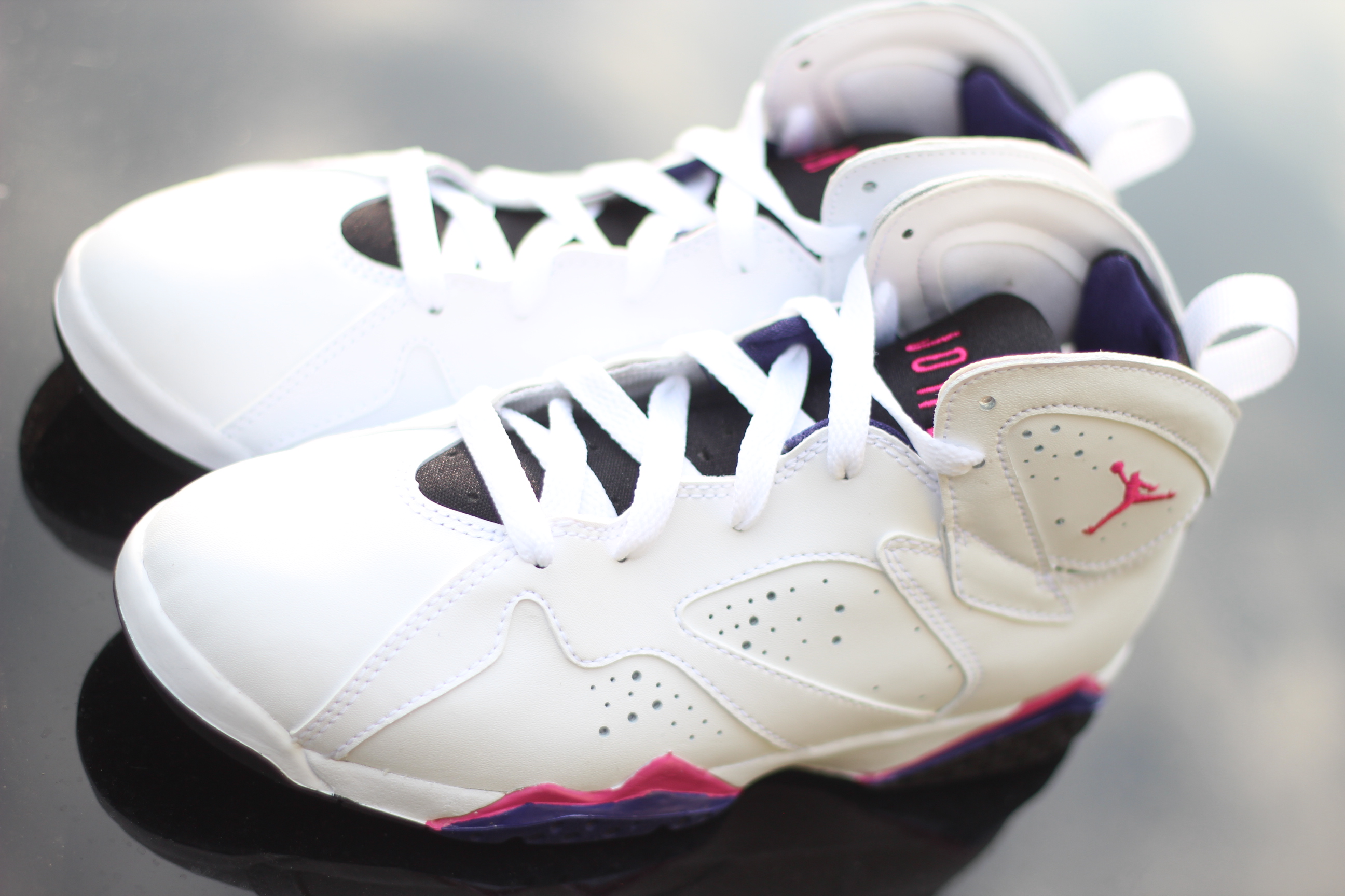 Air Jordan 7 GS Fireberry at Social Status
