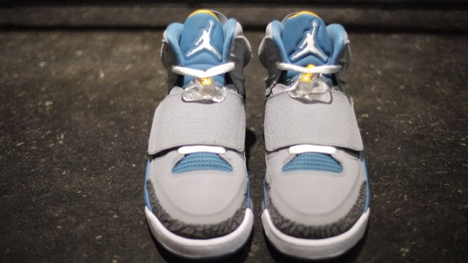 Jordan Son of Mars ‘Stealth/White-Shaded Blue-University Gold’ at mita