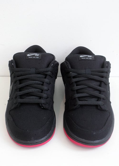 Levi's x Nike SB Dunk Low 'Black'