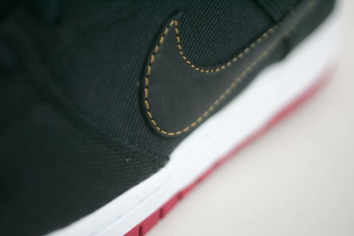 Levi’s x Nike SB Dunk Low 'Dark Obsidian' at Civilist