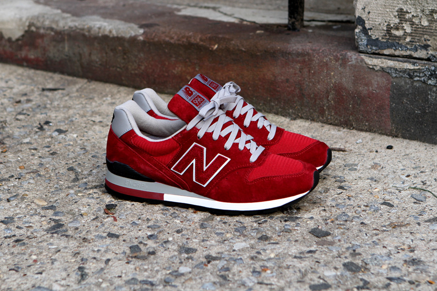 New Balance 996 'Burgundy'