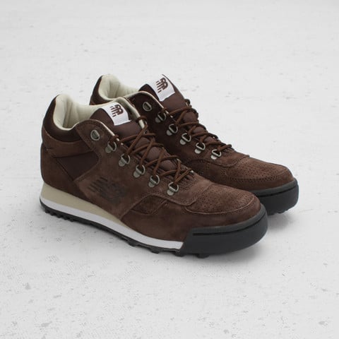 New Balance H710 'Brown'