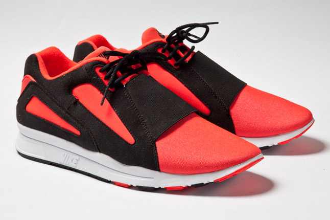 Nike Air Current 'Infrared'