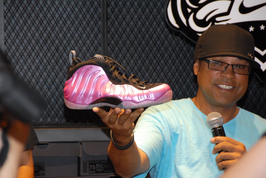 Nike Air Foamposite One ‘Polarized Pink’ - New Images