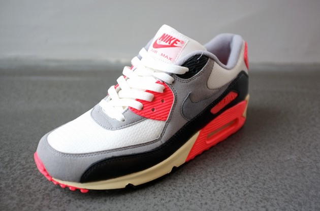 Nike Air Max 90 VNTG ‘Infrared’