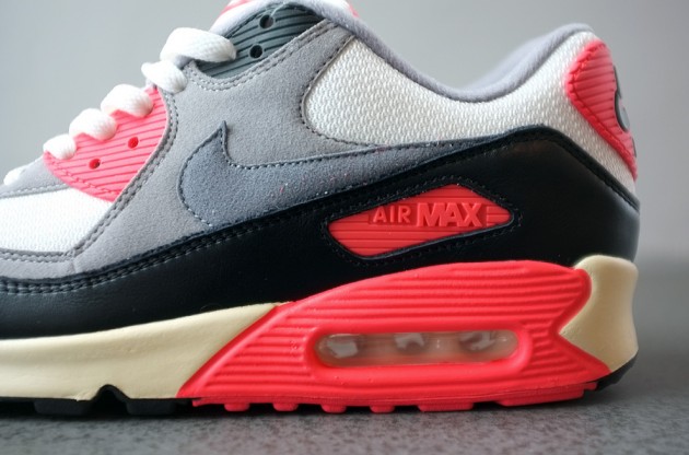 Nike Air Max 90 VNTG ‘Infrared’