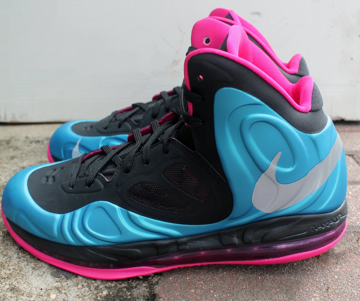 Nike air max hyperposite fireberry Clearance