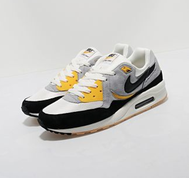 Nike Air Max Light size? Exclusive ‘Wolf Grey/Black-Sail-Yellow’ – Now Available