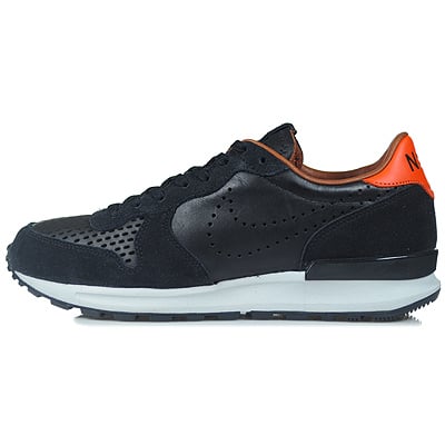 Nike Air Solstice PRM NSW NRG ‘Black’ - Another Look