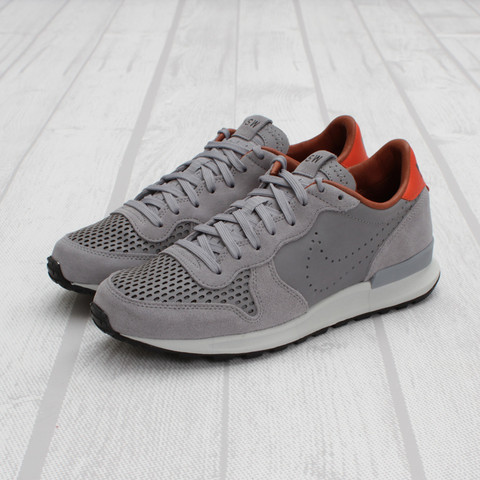 Nike Air Solstice PRM NSW NRG ‘Stealth/Jetstream-Henna'