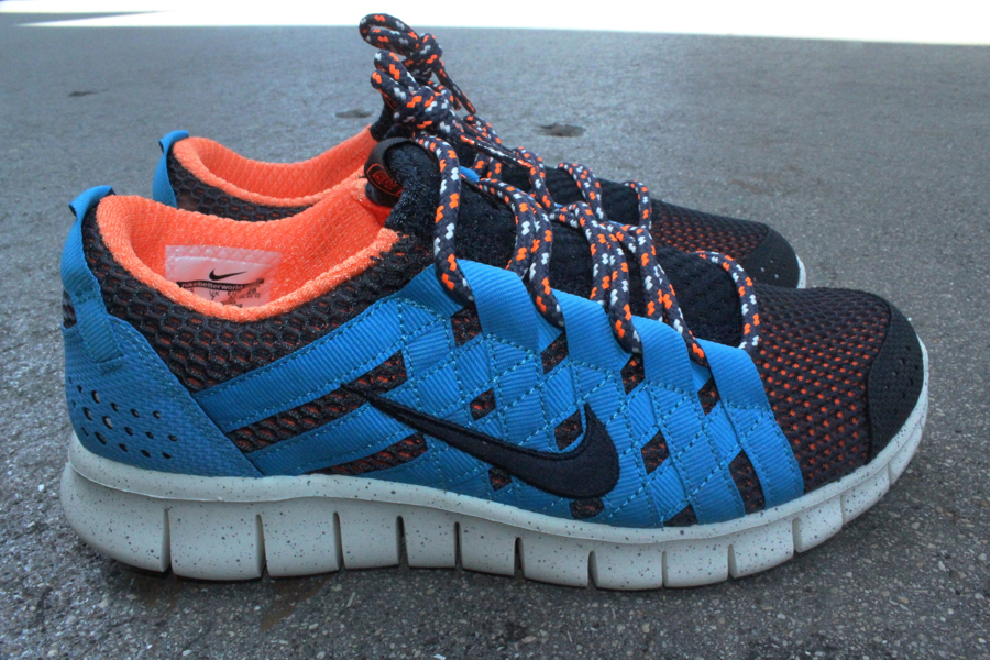 Nike Free Powerlines+ 'Thunder Blue/Dark Obsidian'