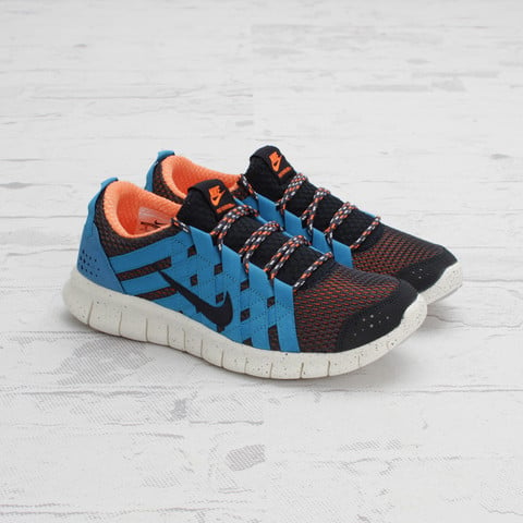Nike Free Powerlines+ ‘Thunder Blue/Dark Obsidian’ at Concepts