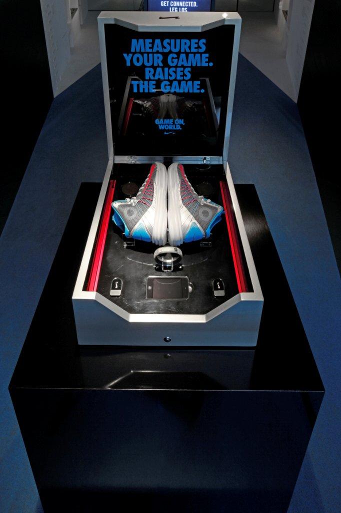 Nike Hyperdunk+ Console Lands in Berlin