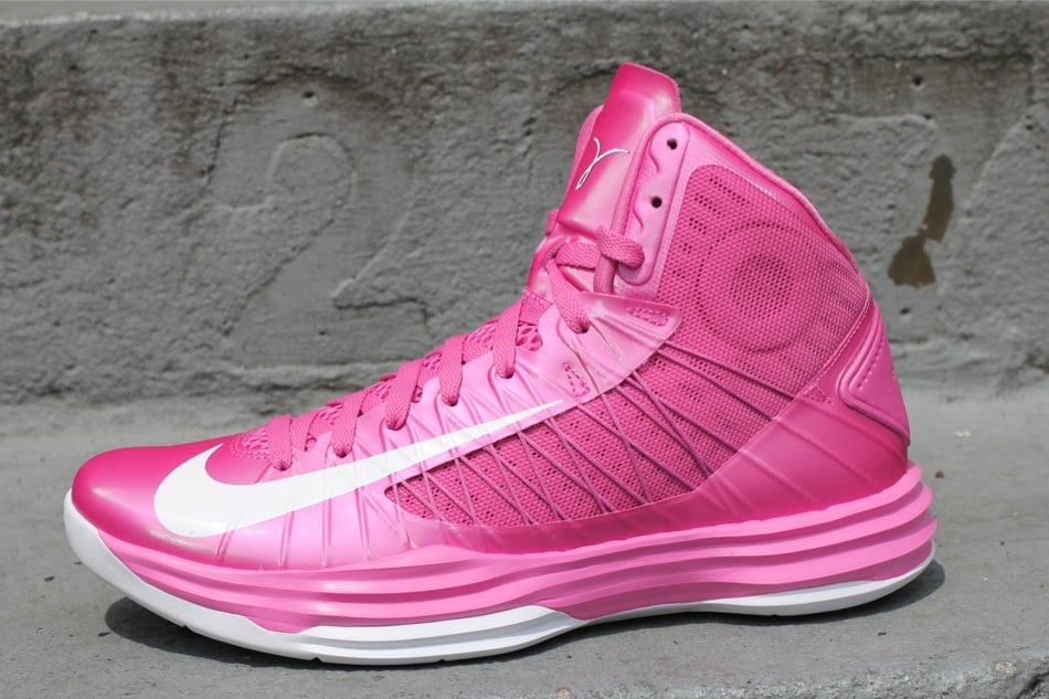 Nike Hyperdunk ‘Think Pink’ - Now Available