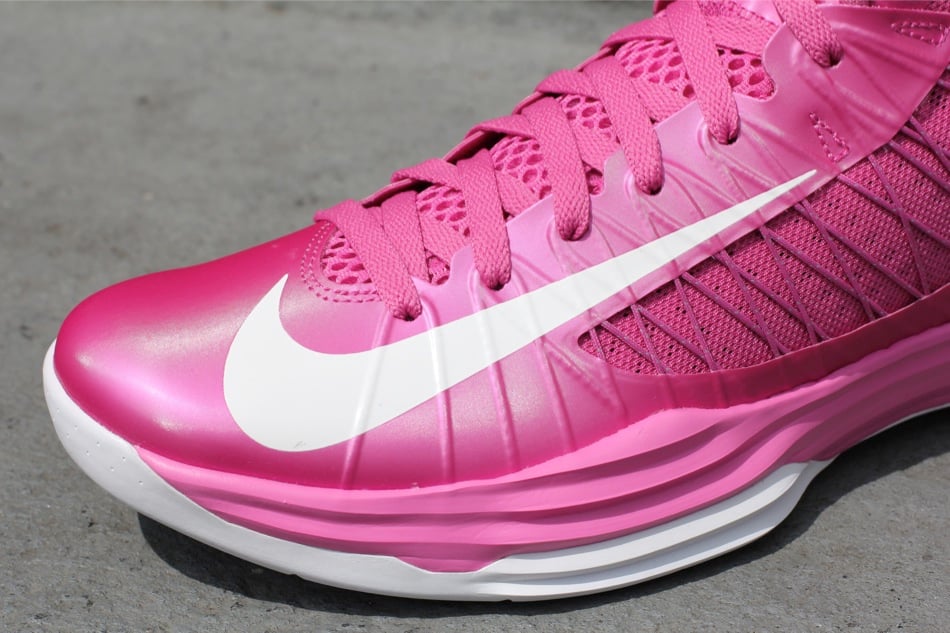 Nike Hyperdunk ‘Think Pink’ - Now Available