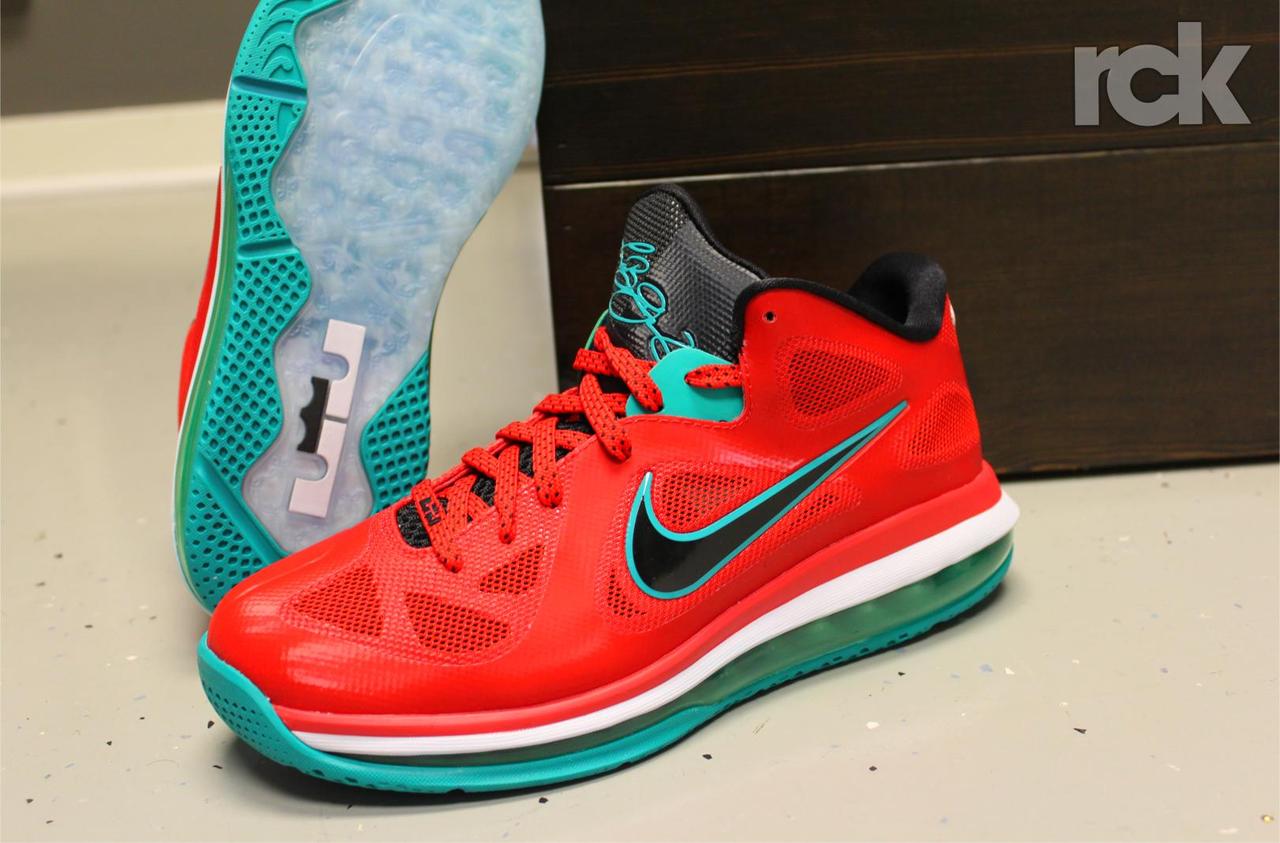 Nike LeBron 9 Low 'Liverpool' at Rock 