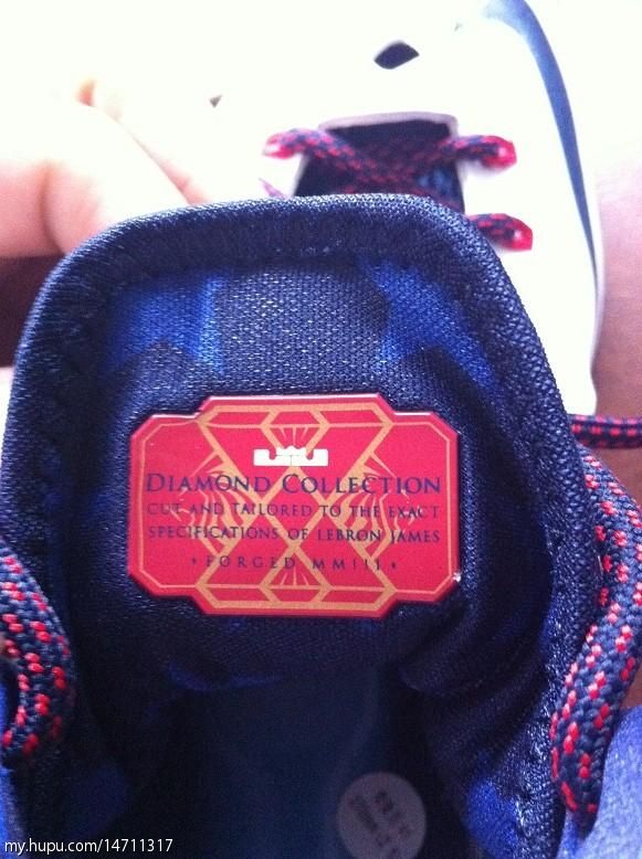 Nike LeBron X+ Sport Pack 'Gold Medal' Hits Retail in China