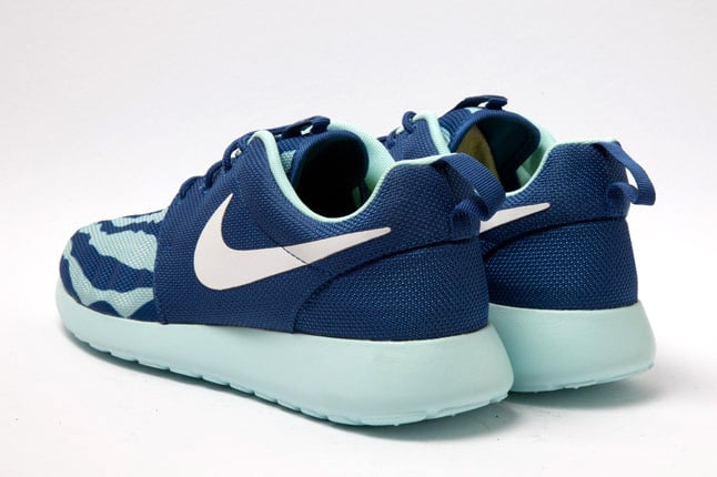 Nike Roshe Run 'Shorebreak'