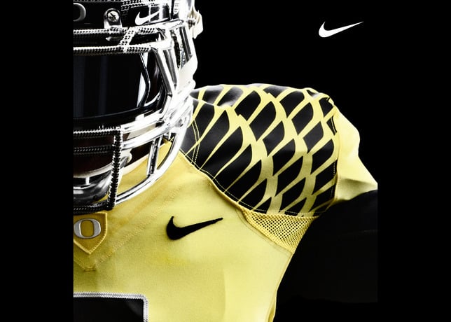 Nike Unveils New Integrated Uniform System for Oregon Ducks
