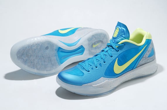 Nike Zoom Hyperdunk 2011 Low Son of Dragon Pack - Another Look