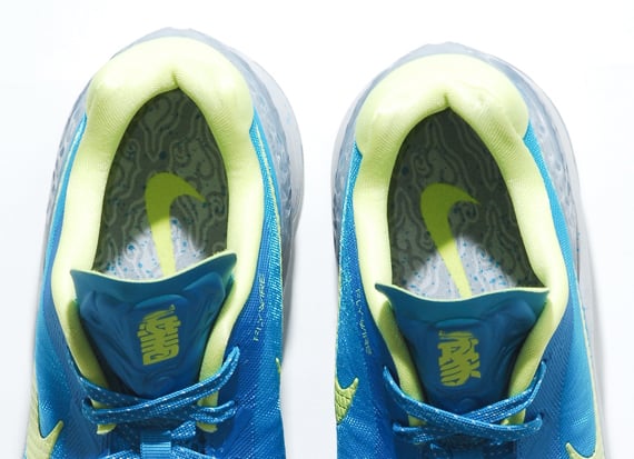 Nike Zoom Hyperdunk 2011 Low Son of Dragon Pack - Another Look