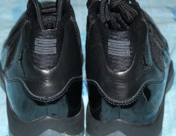 Air Jordan 11 (XI) ‘Blackout’ Sample